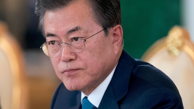 Экс-президента Южной Кореи обвинили во взяточничестве
