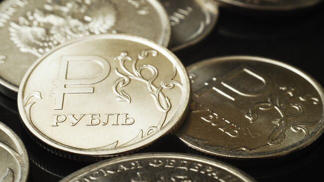 Эксперты рассказали, где можно обменять рубли за границей