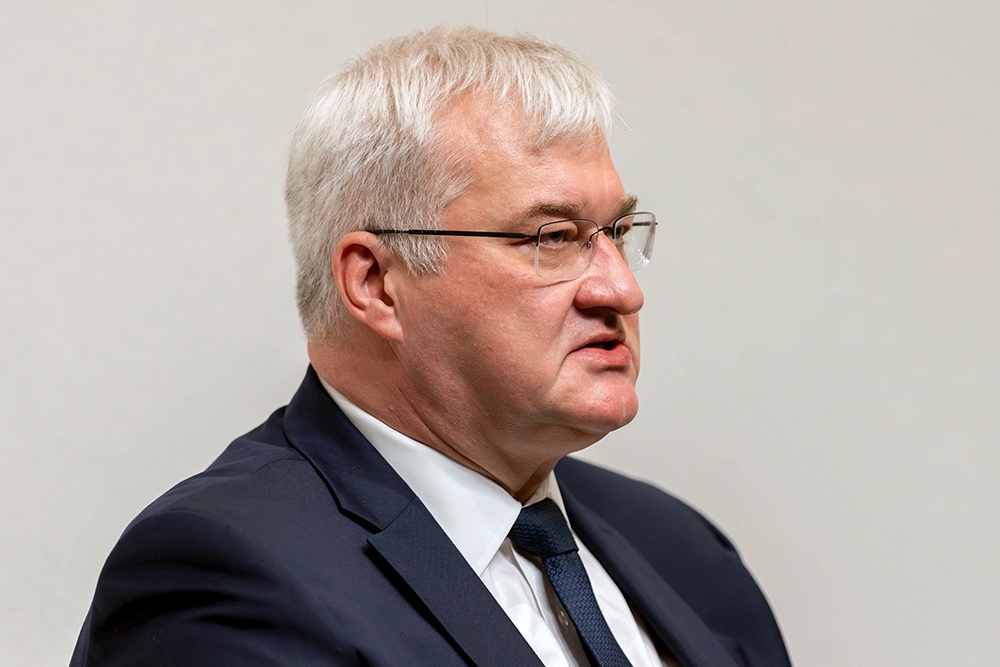Зачем глава МИД Украины впервые за 11 лет поехал в Южную Корею