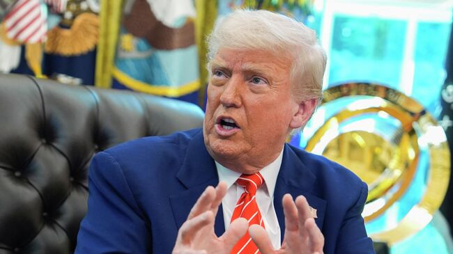 Трамп и Си Цзиньпин могут встретиться перед саммитом АТЭС, пишут СМИ